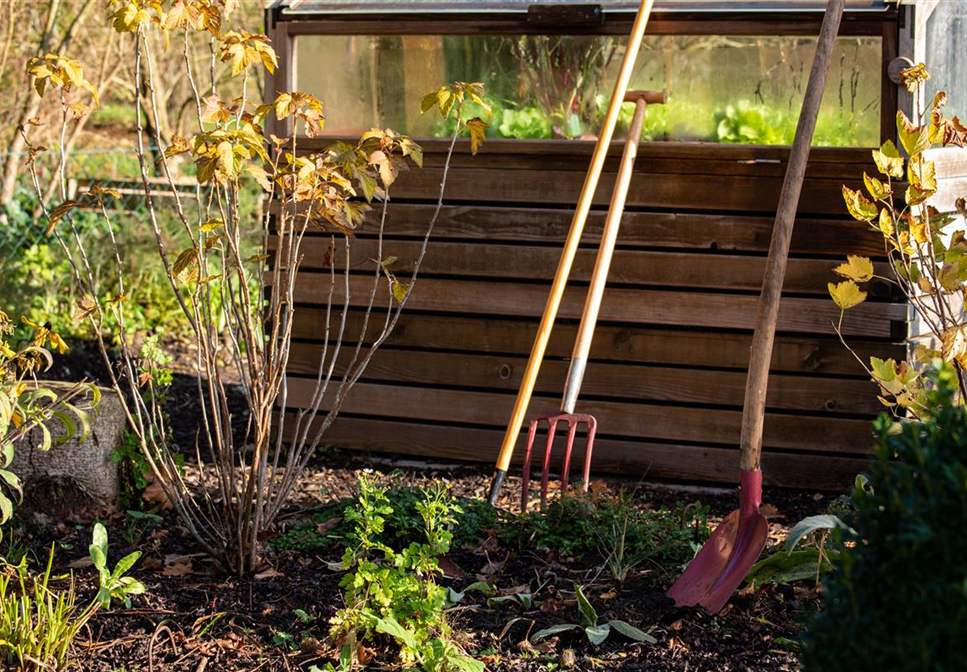 Praktischer Gartenbedarf erleichtert die Arbeit